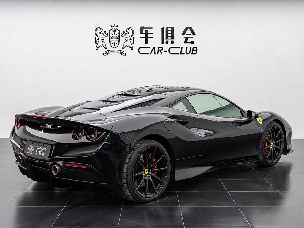 Ferrari F8 2019 Tributo 3.9T V8