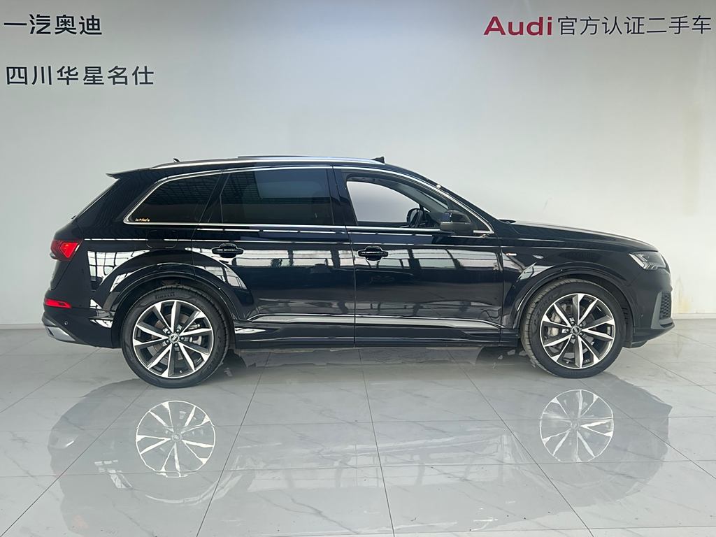 Audi Q7 2021 55 TFSI quattro S line