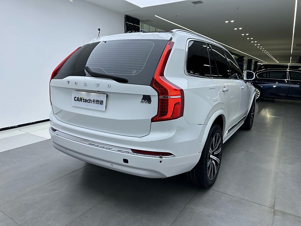 Volvo XC90 2022 B6  7