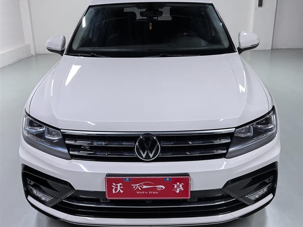 Volkswagen Tiguan L 2021 330TSI АвтоматическаяR-Line