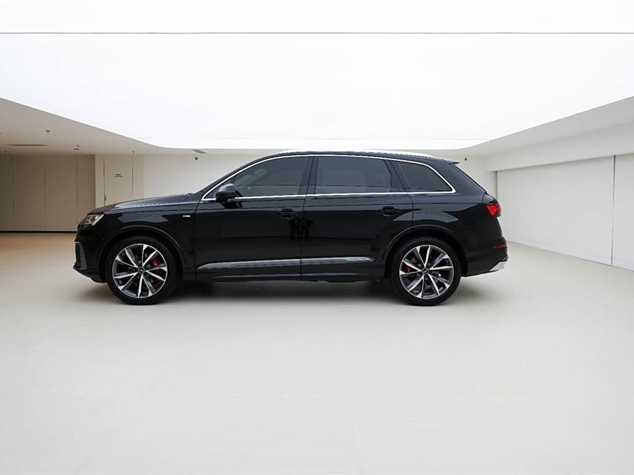 Audi Q7 2022 55 TFSI quattro S line