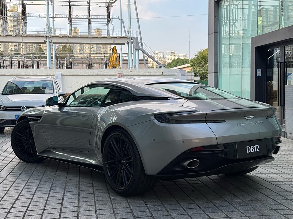 Aston Martin DB12 2025 4.0T V8 Coupe