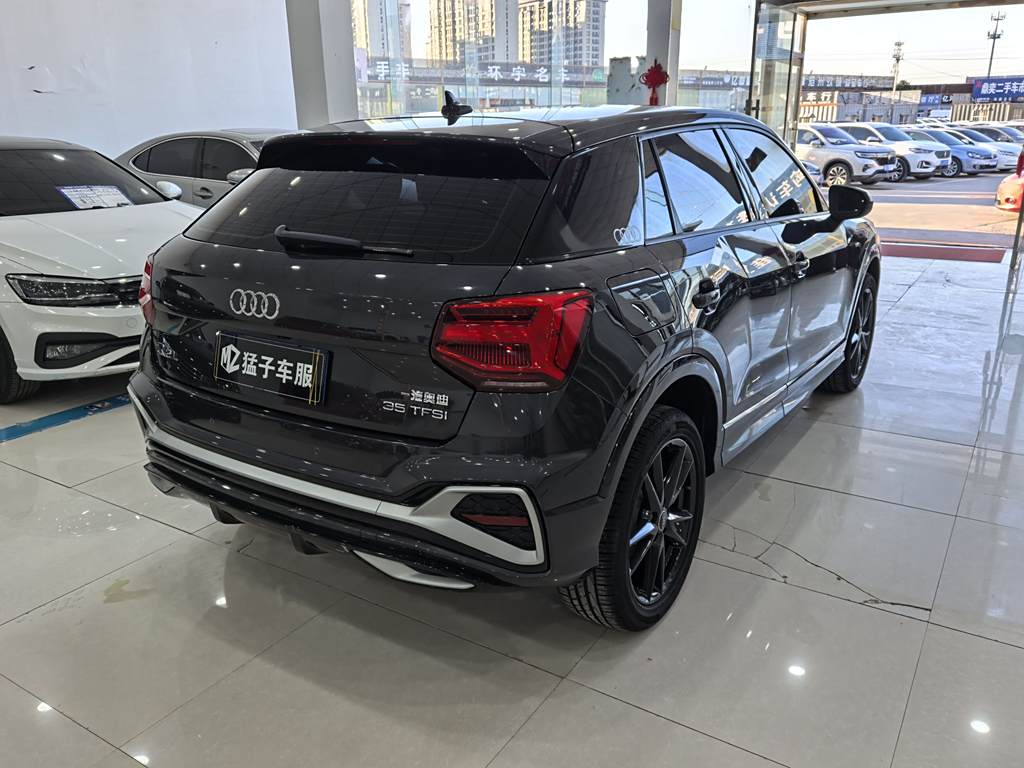 Audi Q2L 2022 35 TFSI