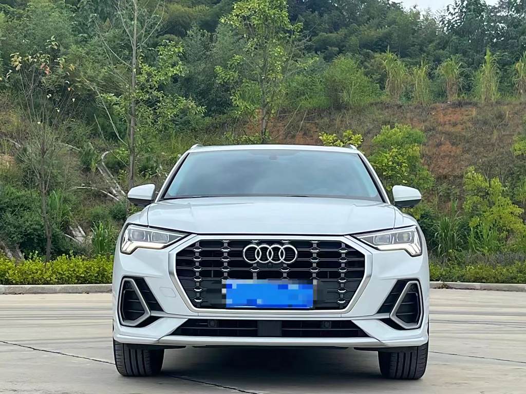 Audi Q3 2021 35 TFSI