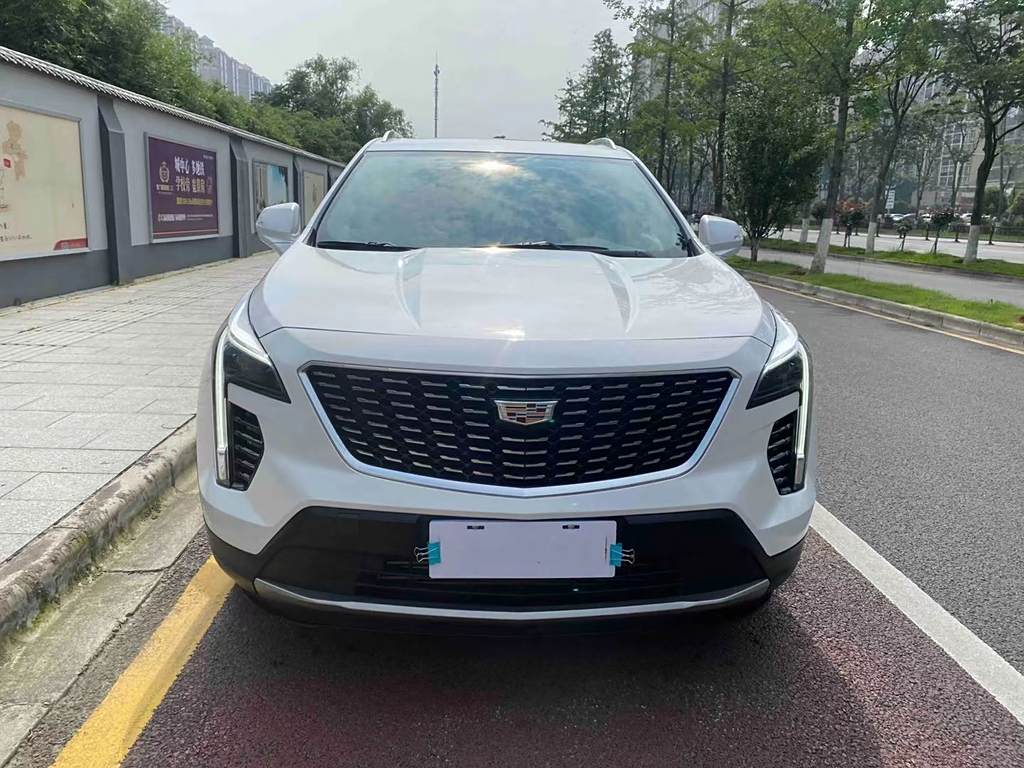 Cadillac XT4 2020 28T