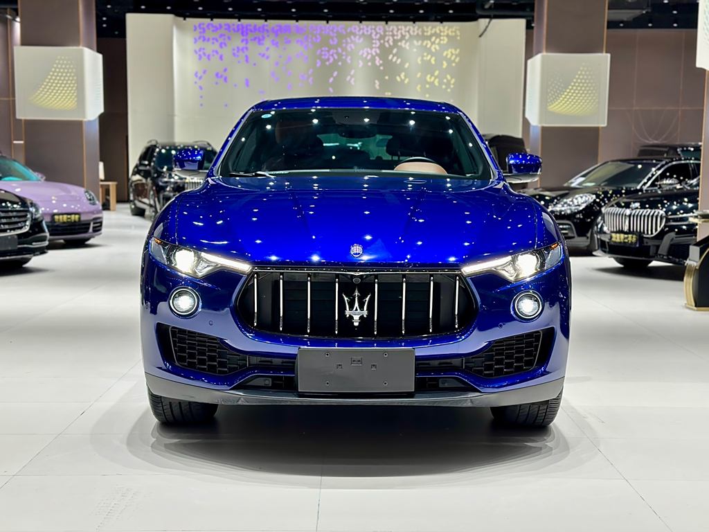 Levante 2021 3.0T