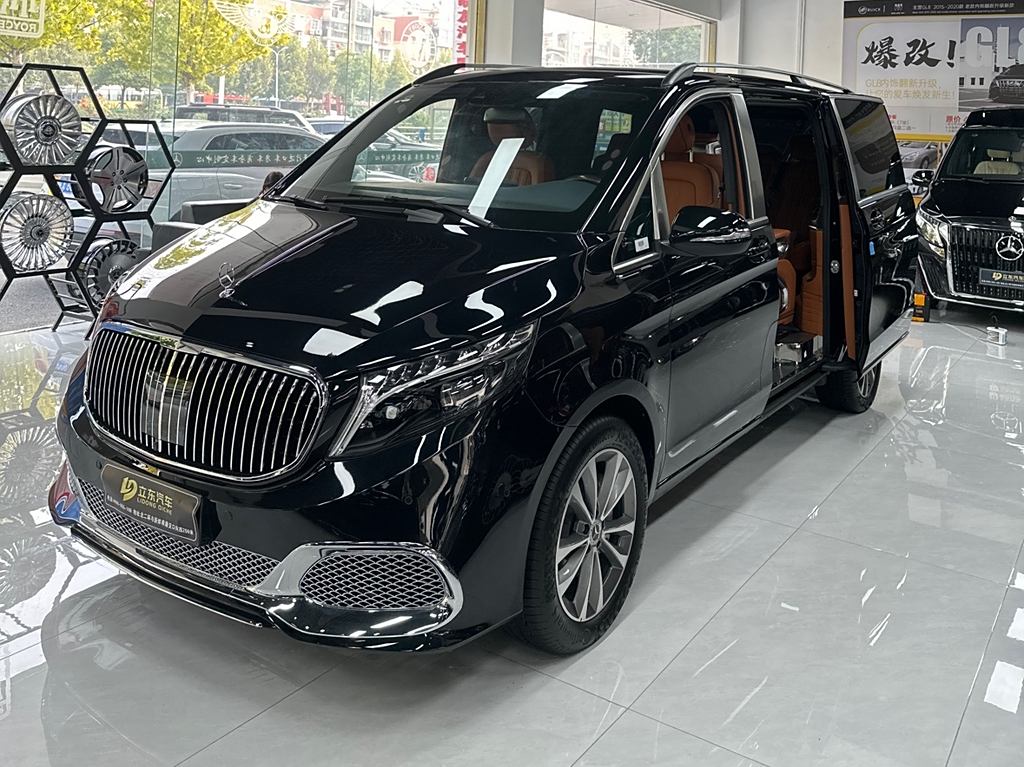 Mercedes-Benz V-Class 2022 V 260