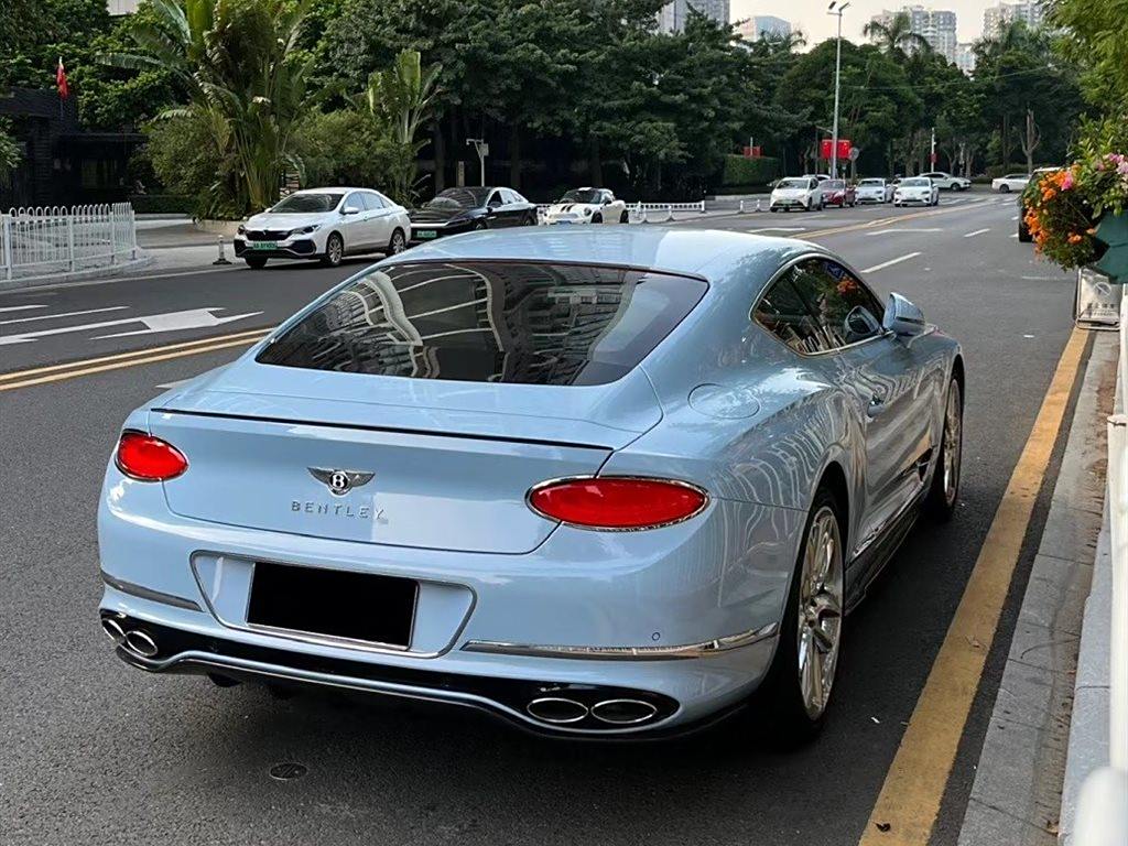 Bentley Continental 2022 4.0T GT V8