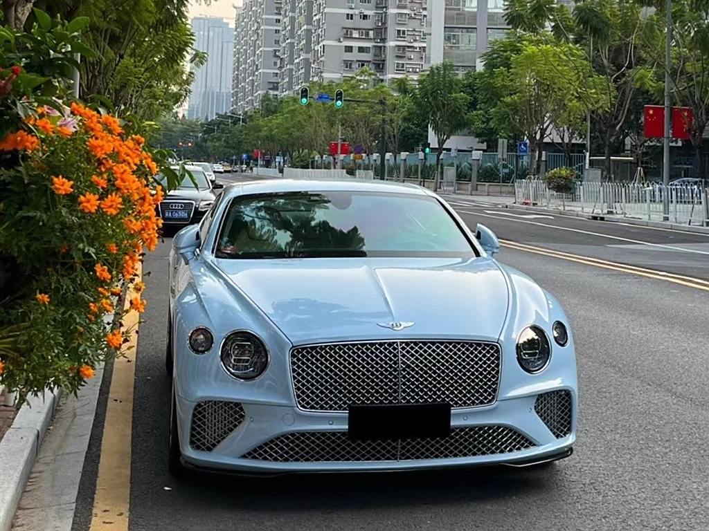 Bentley Continental 2022 4.0T GT V8