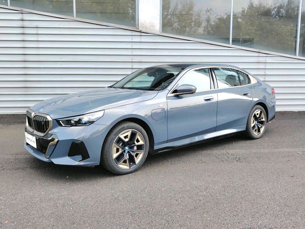 BMW i5 2024 eDrive 35L  M Sport Package