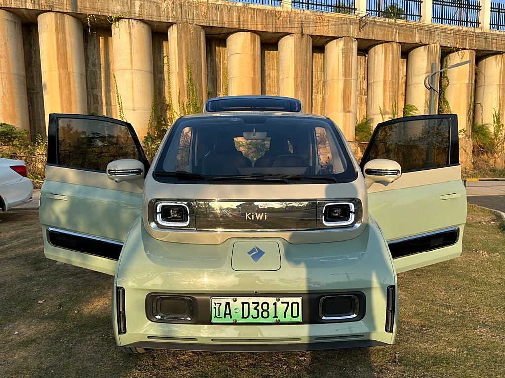 Baojun KiWi EV 2023  BYD YuanЛитиевая батарея