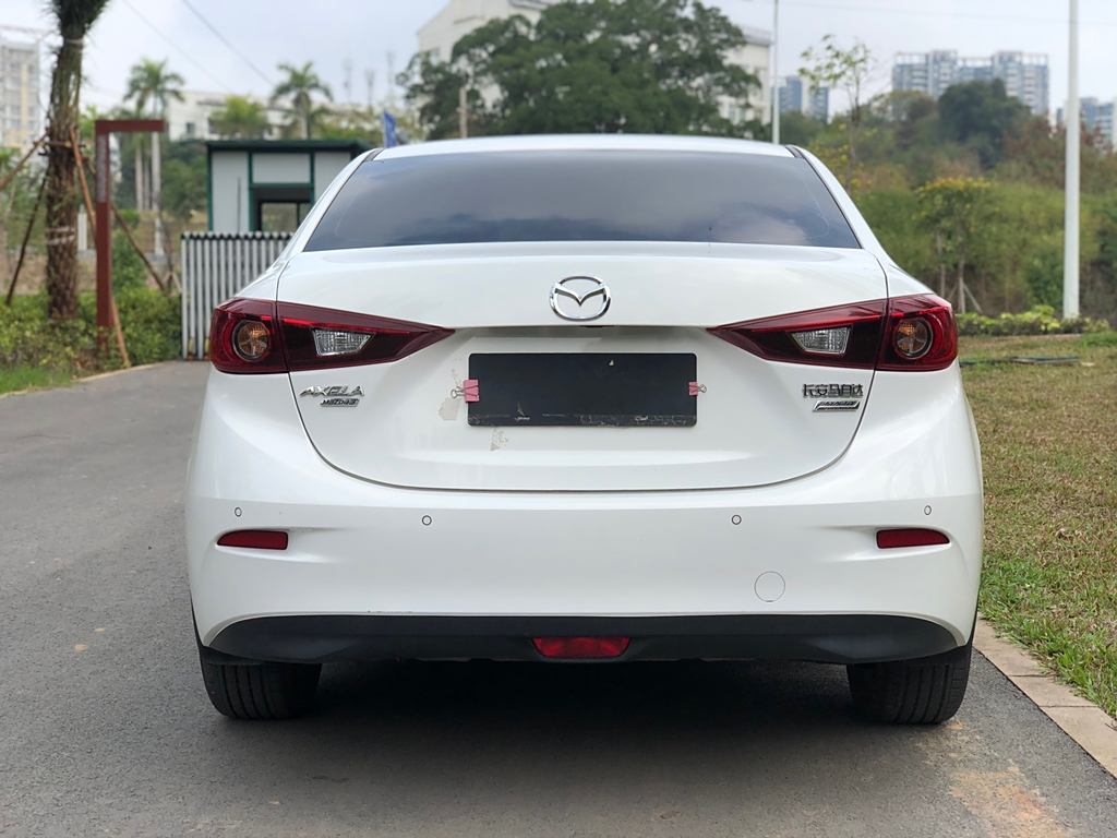 Mazda3 Axela 2017  1.5L Автоматическая V