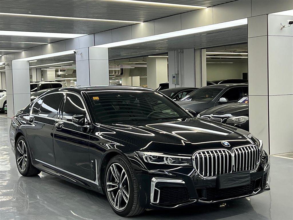 BMW 7 Series 2019 730Li M Sport Package