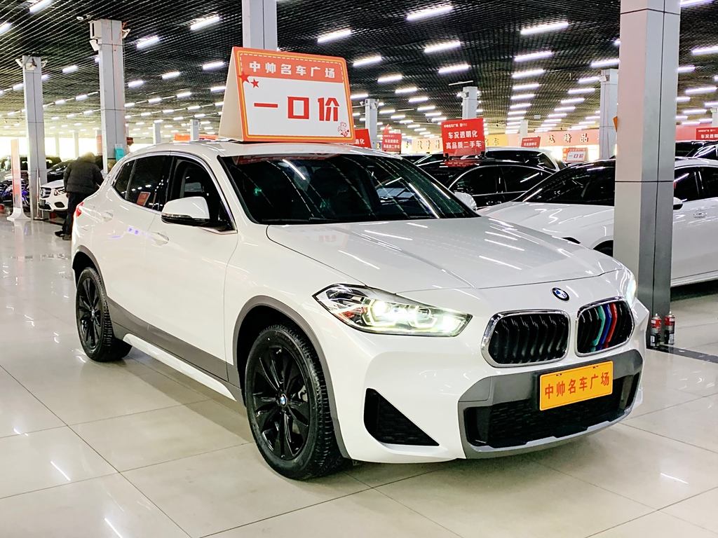 BMW X2 2020 sDrive20i M