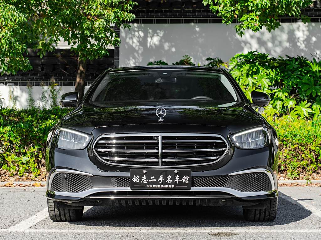 Mercedes-Benz E-Class 2023  E 300 L