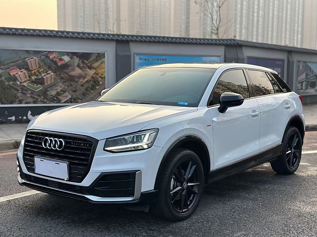 Audi Q2L 2020 35 TFSI