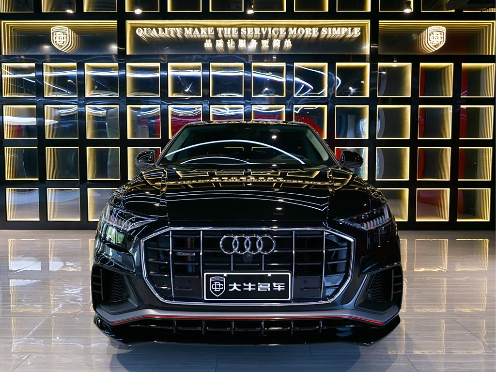 Audi Q8 2022 55 TFSI