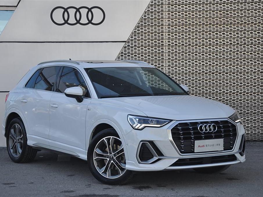 Audi Q3 2021 40 TFSI