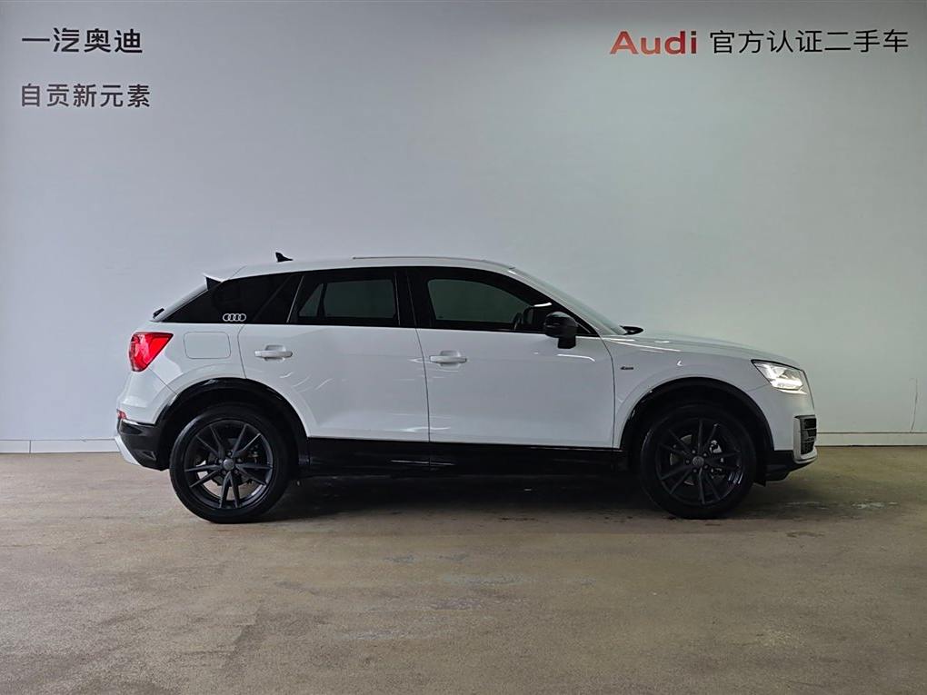 Audi Q2L 2021 35 TFSI