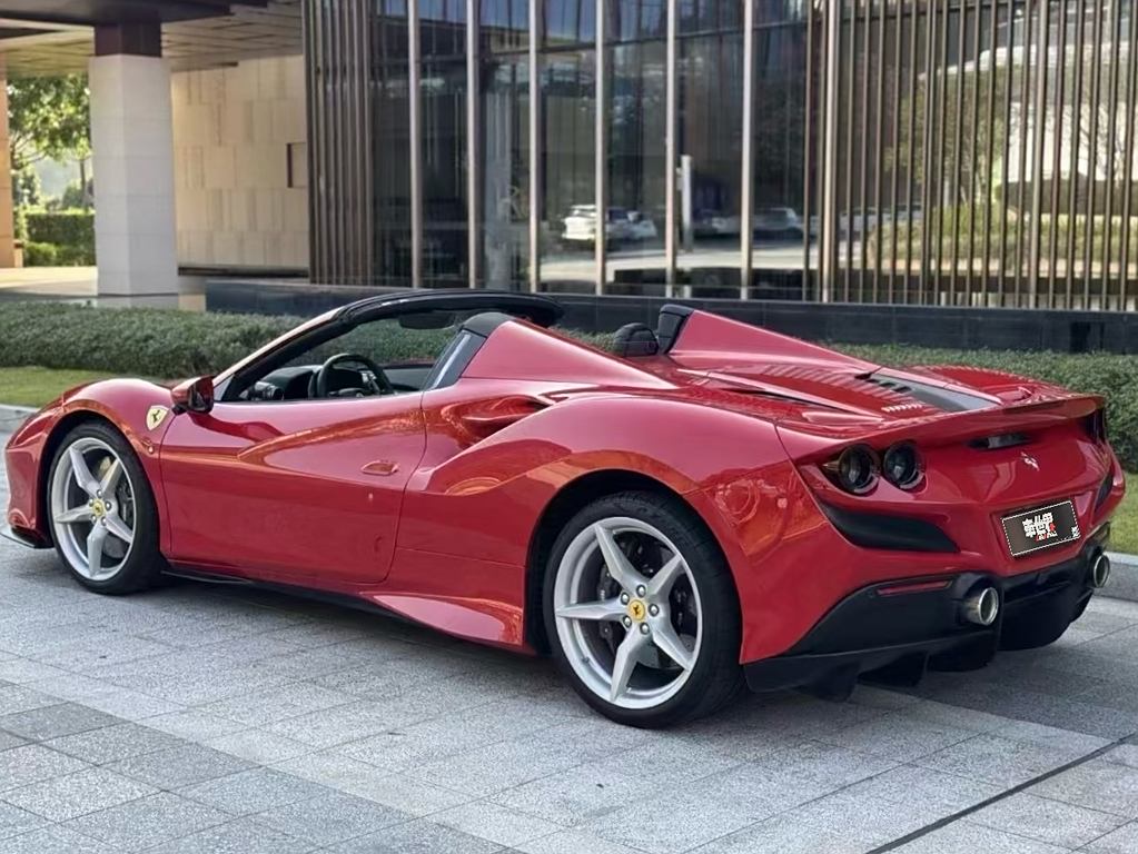 Ferrari F8 2020 Spider 3.9T V8