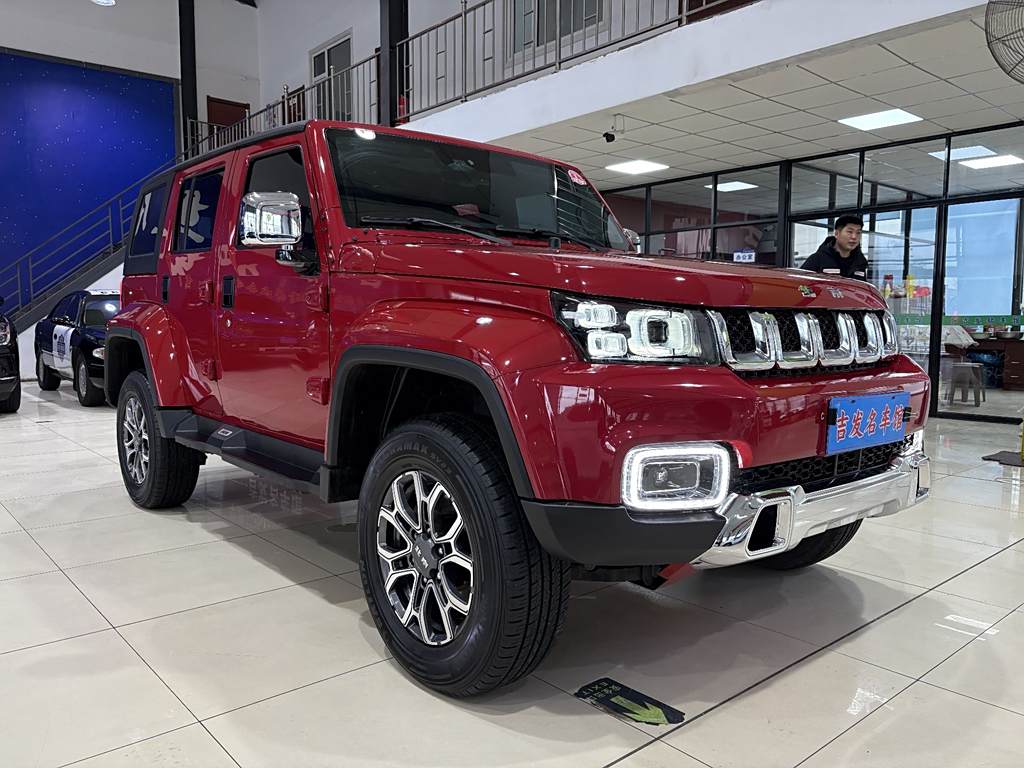 Beijing BJ40 2020 2.0T Автоматическая Полный привод