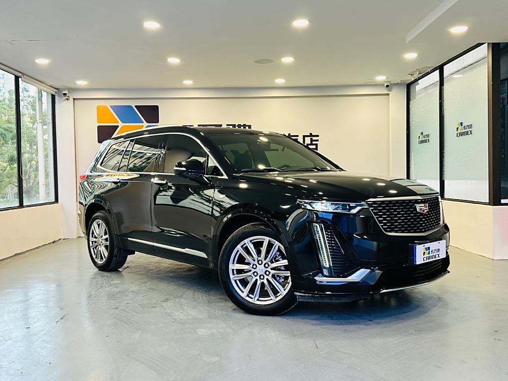 Cadillac XT6 2022 2.0T  Полный привод Luxury