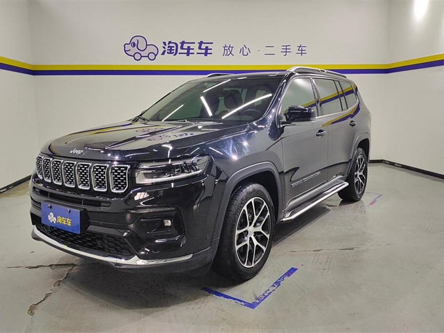 Jeep Grand Commander 2022 2.0T  Полный привод