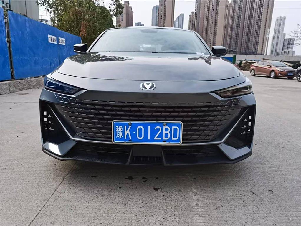 Changan UNI-V 2022 1.5T