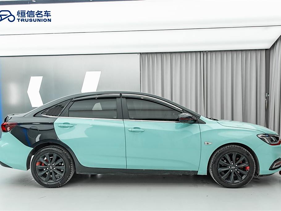 Cruze 2019 Redline 320T Euro VI