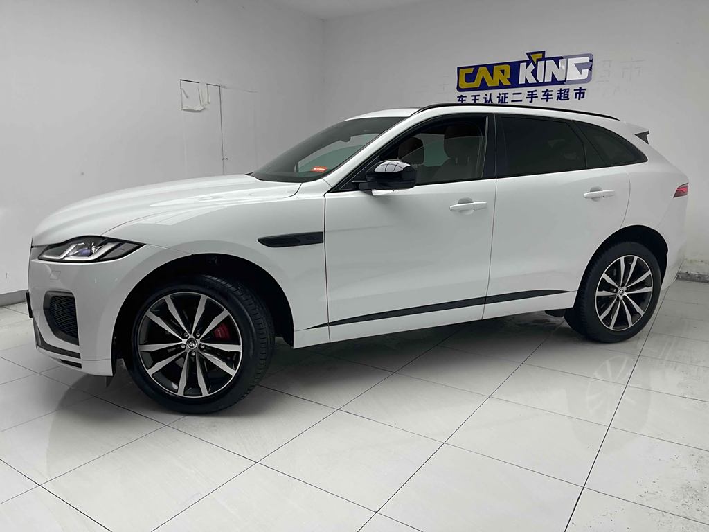 Jaguar F-PACE 2024 P250 R-Dynamic SE