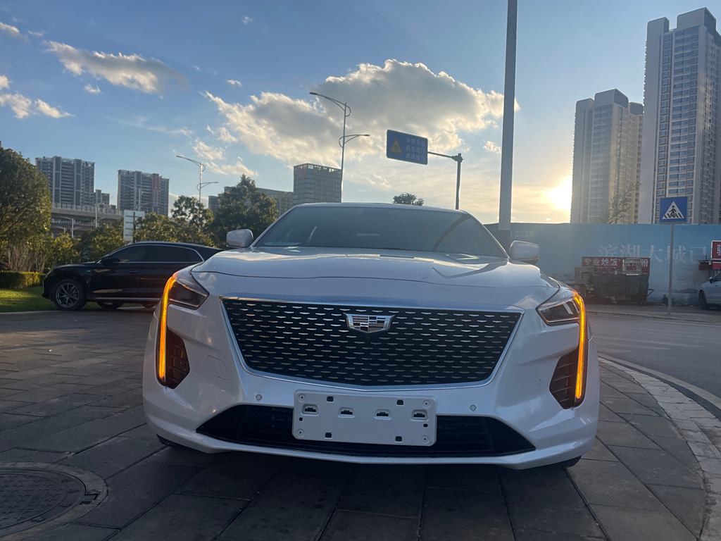 Cadillac CT6 2022 28T  Luxury