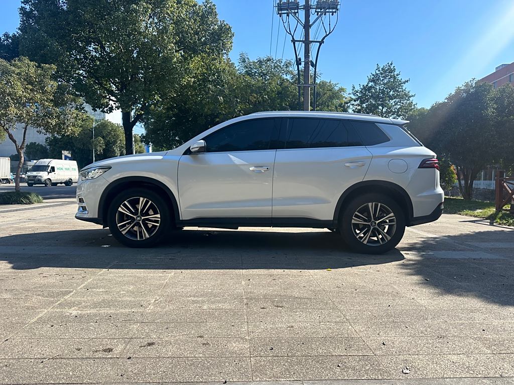 BYD Song Pro 2019 1.5T Автоматическая