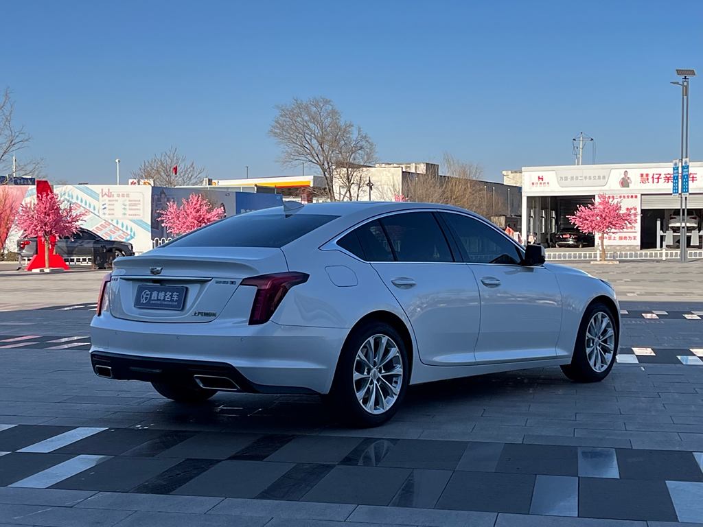 Cadillac CT5 2023 28T  Luxury（）