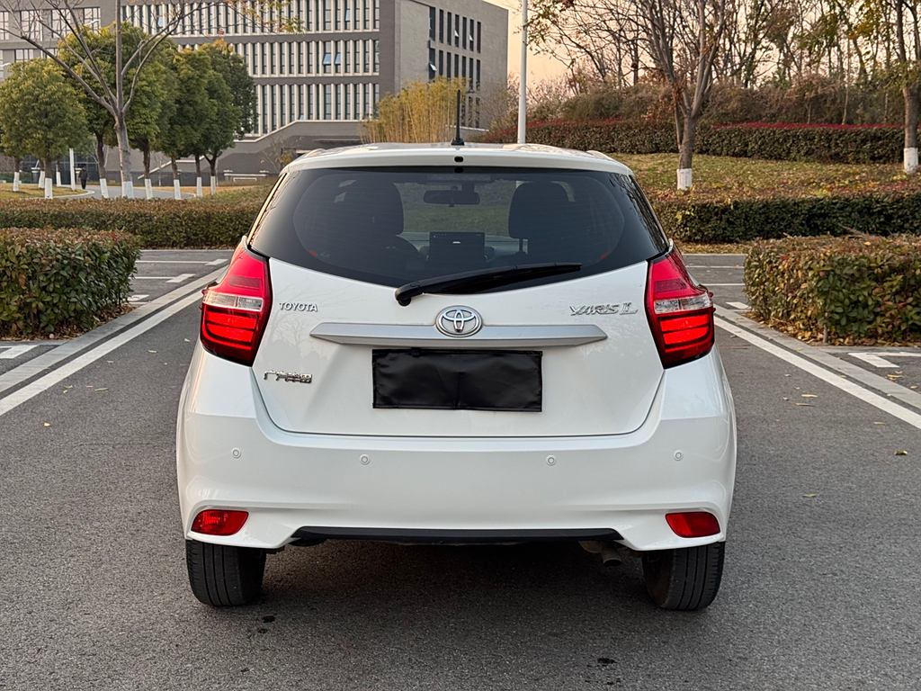 Toyota YARiS L 2022 1.5L CVTPLUS