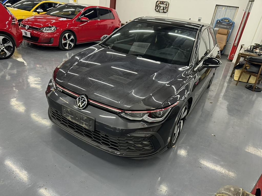 Volkswagen GolfGTI 2021 380TSI DSG GTI