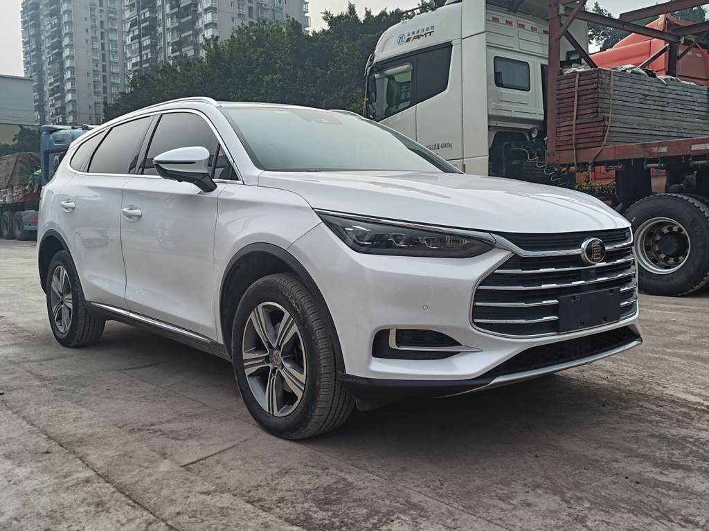 BYD Tang 2019 2.0T Автоматическая 5  Euro VI