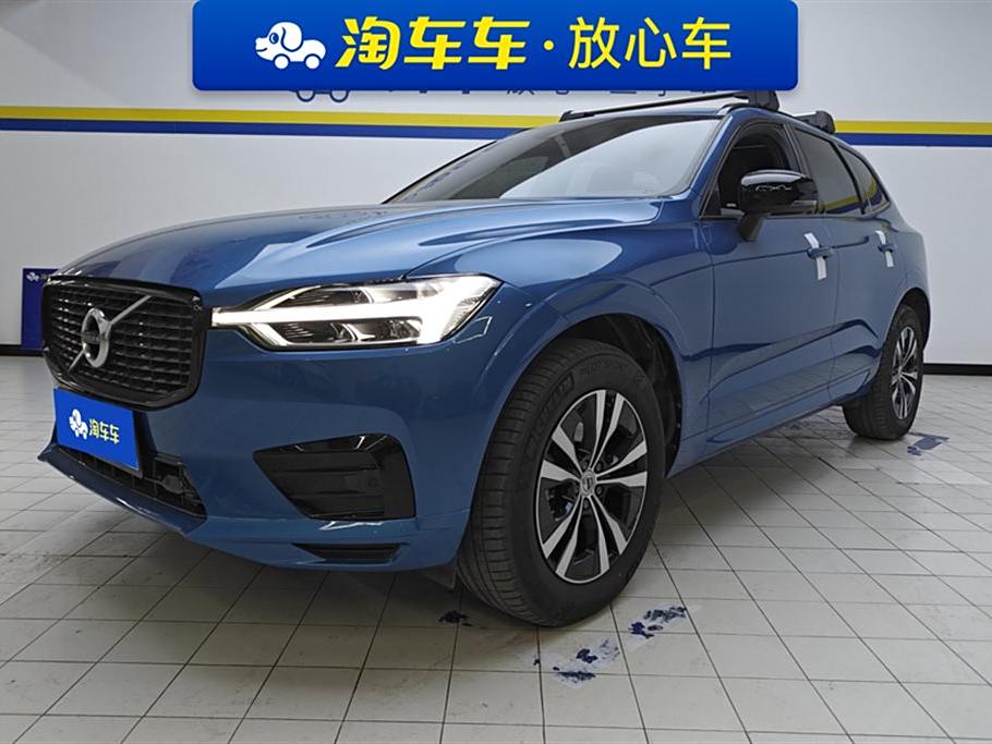 Volvo XC60 2021 T5  Полный привод