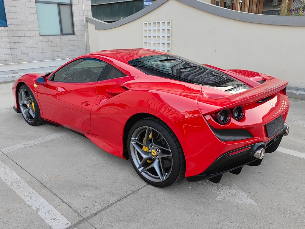 Ferrari F8 2019 Tributo 3.9T V8