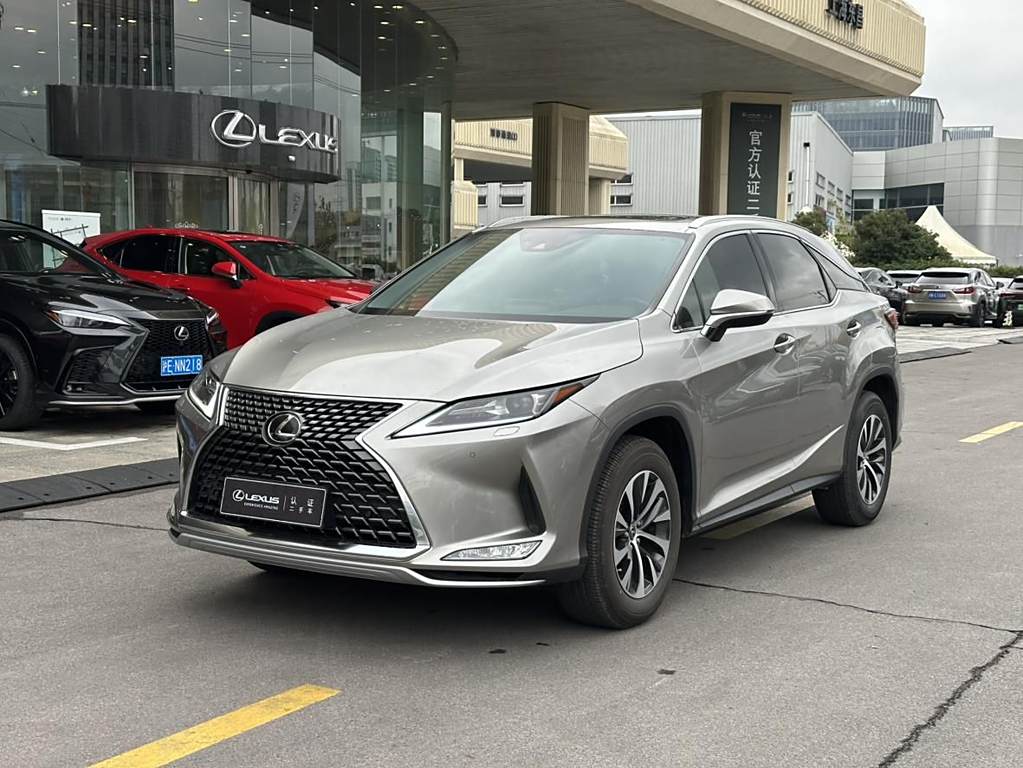 Lexus RX 2020  300