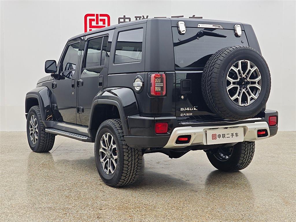 Beijing BJ40 2023 2.0T Автоматическая Полный привод