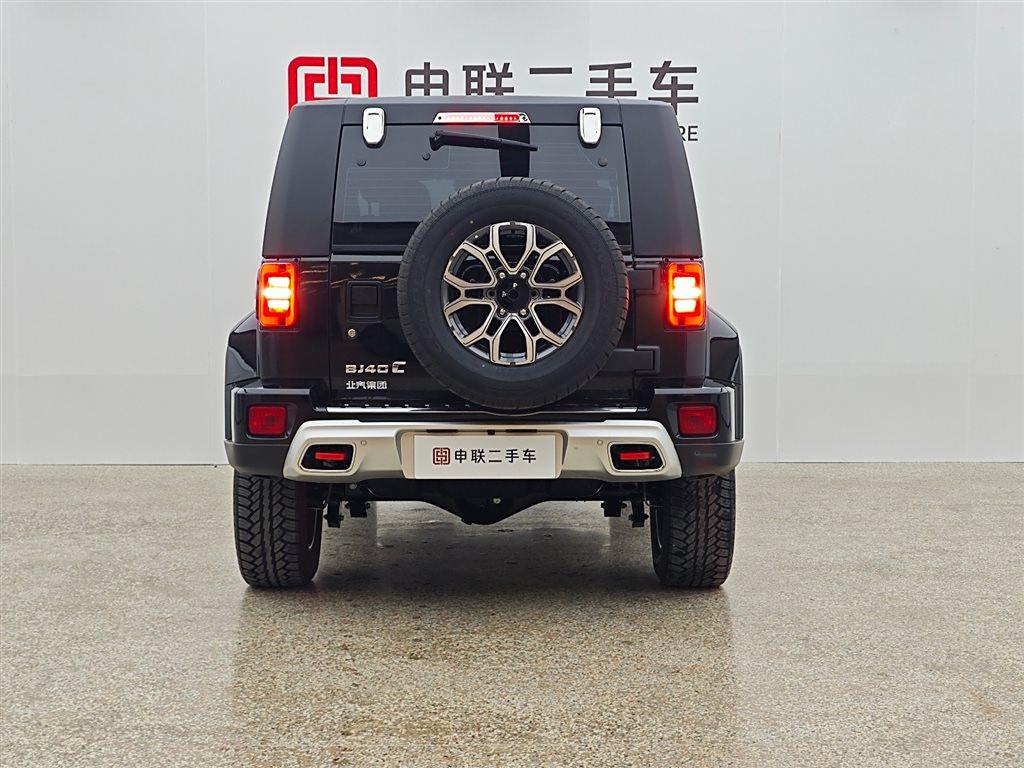 Beijing BJ40 2023 2.0T Автоматическая Полный привод