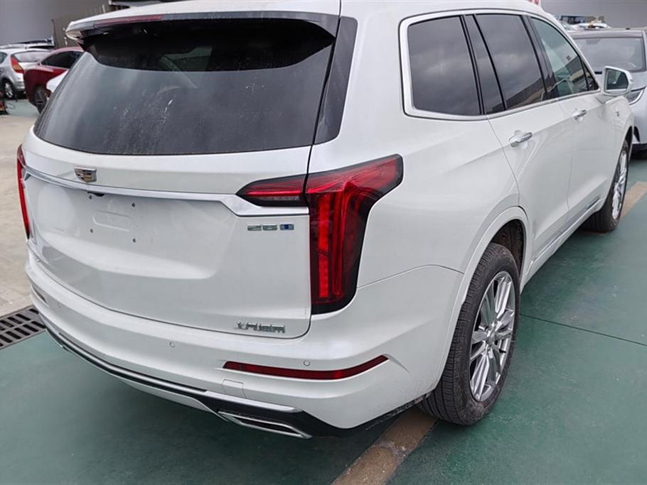 Cadillac XT6 2022 2.0T  Полный привод Luxury