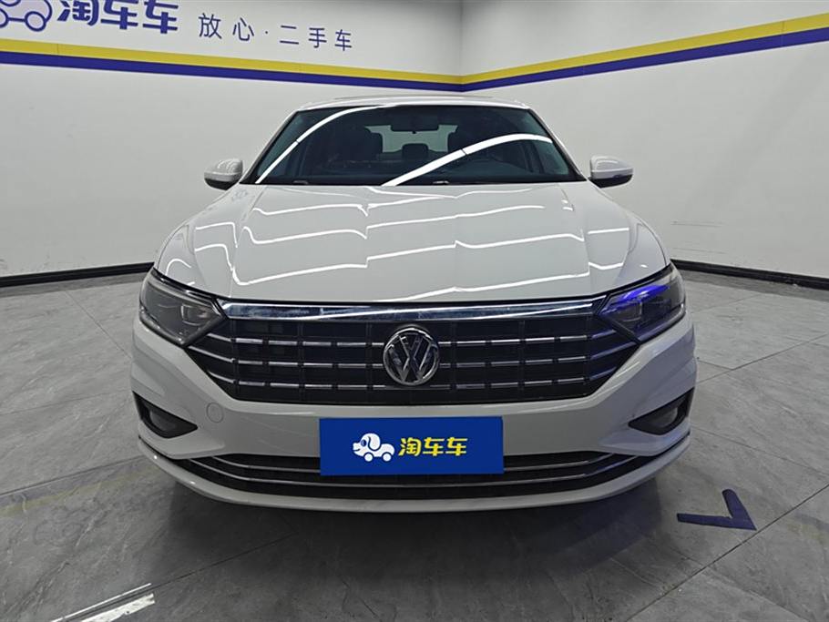 Volkswagen Jetta 2020 200TSI DSG  Euro VI