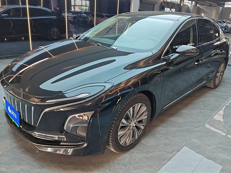 Hongqi E-QM5 2022 431km