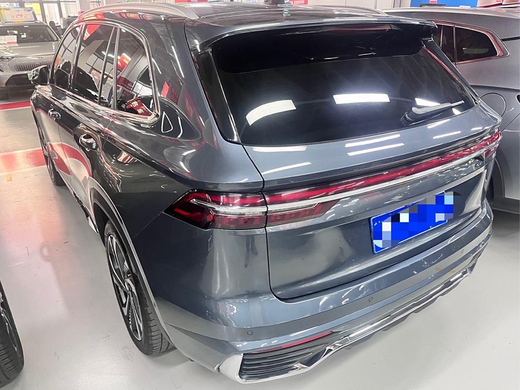 Geely Xingyue L 2021 2.0TD DCT EVO