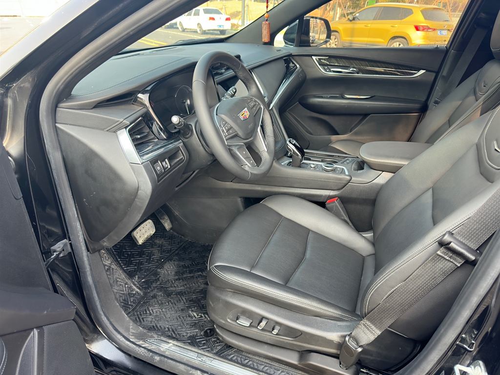 Cadillac XT5 2024 2.0T