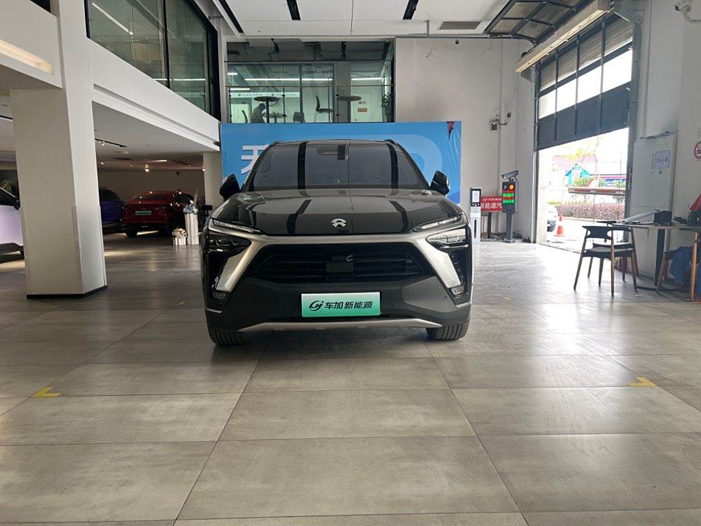 NIO ES8 2020 450KM