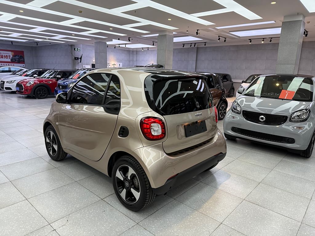 Smart Fortwo 2018 1.0L 52 V