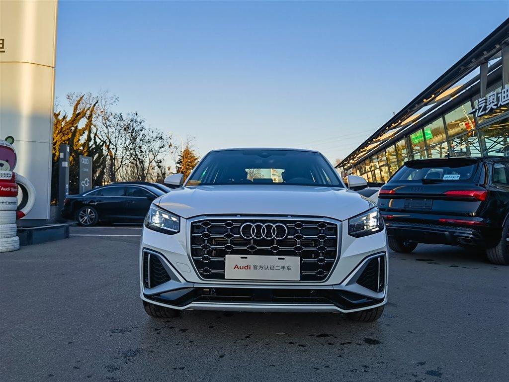 Audi Q2L 2023 35TFSI