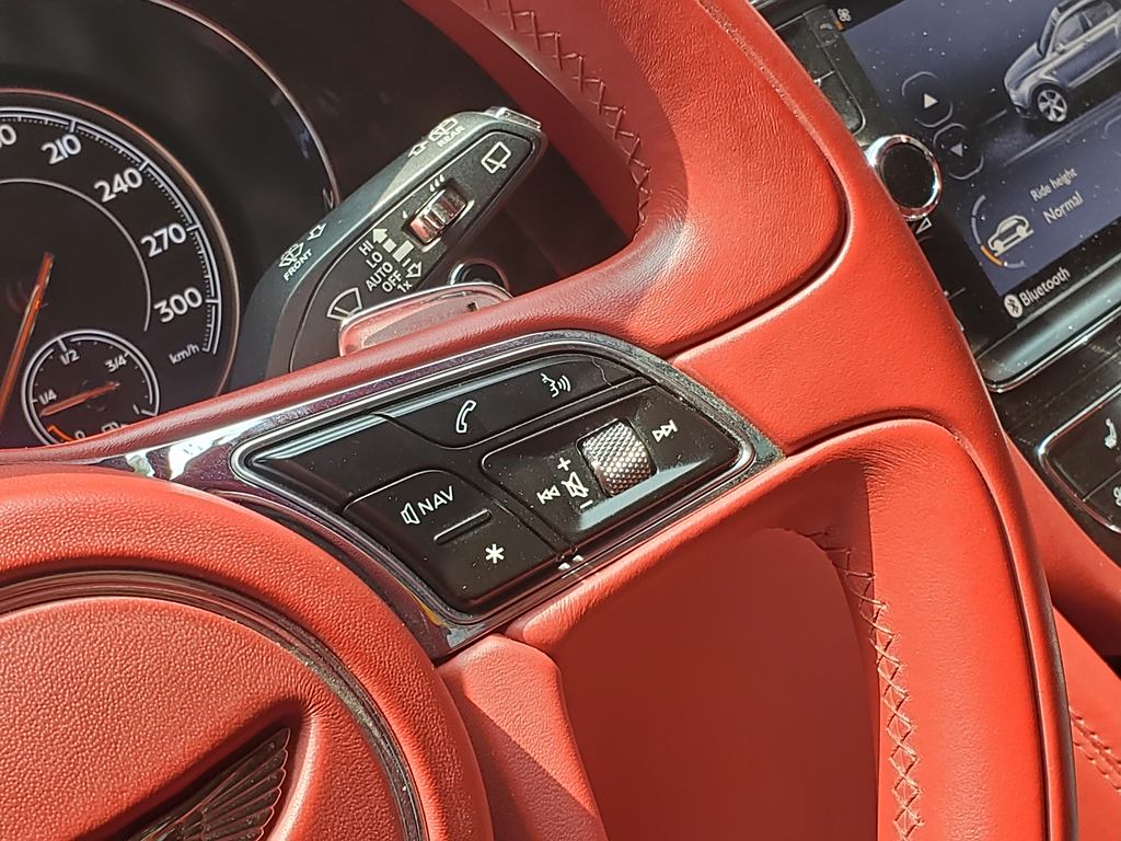 Bentley Bentayga 2018 4.0T V8